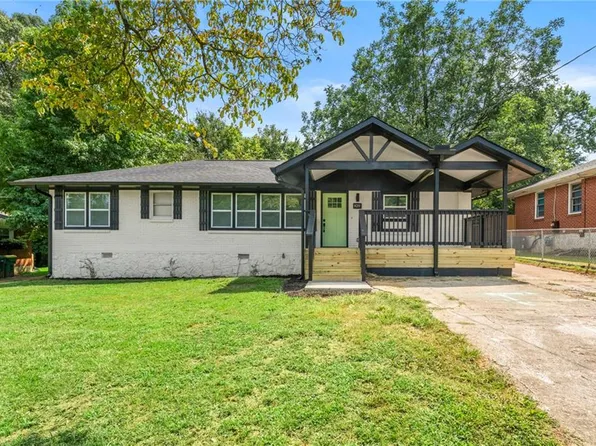 829 Northview Dr, Forest Park, GA 30297