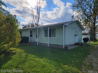 1946 Juhl Rd, Marlette, MI 48453