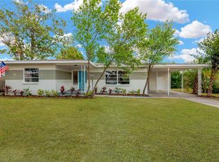 9229 Overlook Dr, Temple Terrace, FL 33617