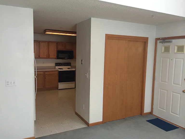 804 Cross Park Ave — Photo 7