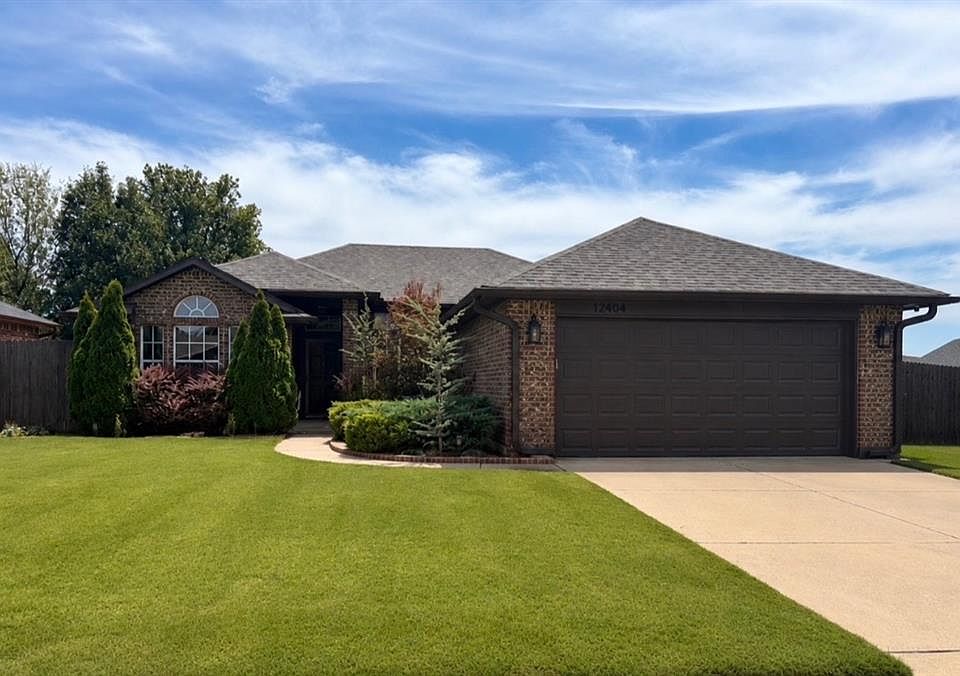 1st image of 12404 Rockgate Dr