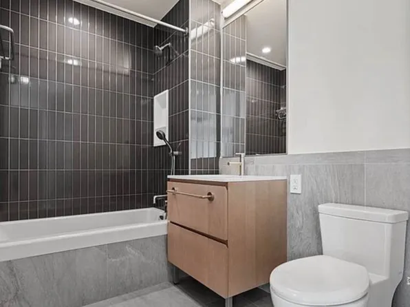 262 9th Street image 13 of 35