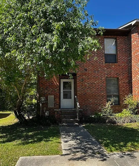 1406 Tangora Ln — Photo 1