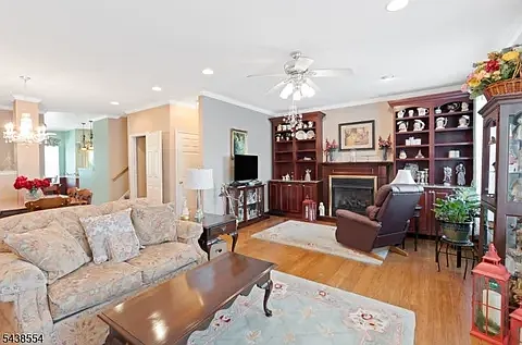 18 Kentworth Ct #18 — Photo 2