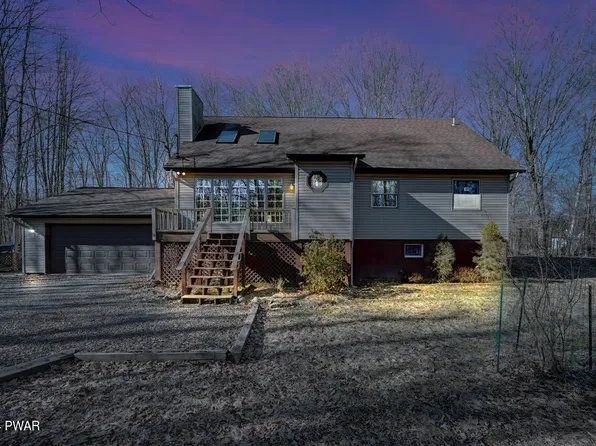 44 Wild Turkey Cir, Lake Ariel, PA 18436