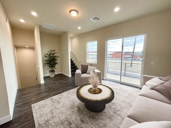 150 S Horne #106, Mesa, AZ 85204