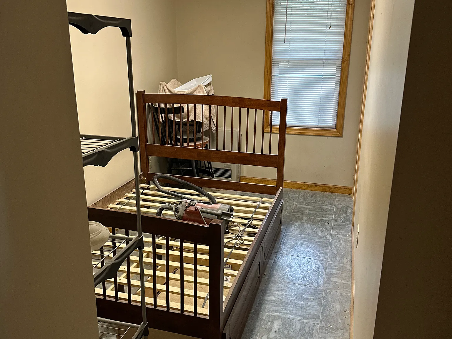 1 bed, 460 sqft, $1,100 — Photo 3
