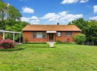 223 Lynn Haven Cir, Vinton, VA 24179