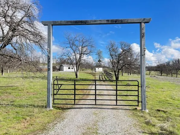 3210 Perla Rd, Igo, CA 96047
