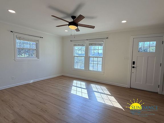 2nd image of 335 Holmes Blvd NW