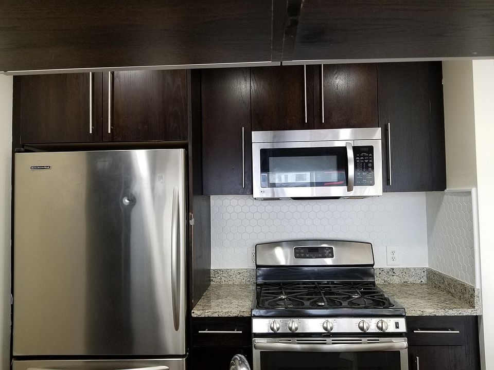 1007 Hudson Park Edgewater NJ Zillow Apartments for Rent in Edgewater