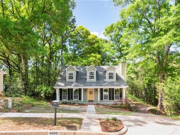 6809 Hillvale Ct, Mobile, AL 36695