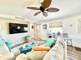 13 Center Isle, Lake Placid, FL 33852