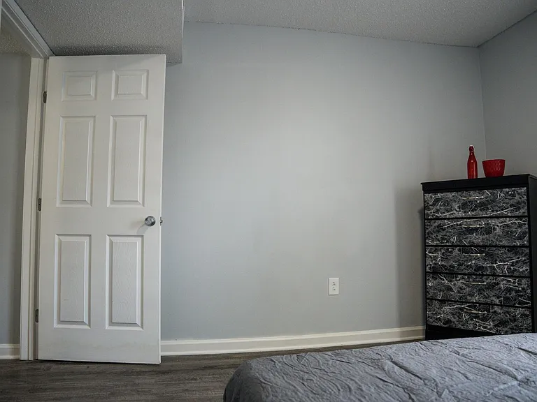 Oak Lane Apartments — Photo 23