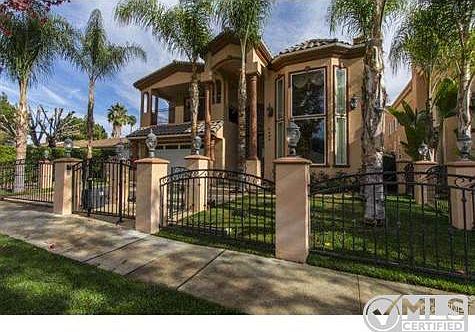 1st image of 5044 Lindley Ave