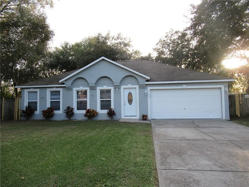 1st image of 2879 Valmont Ln