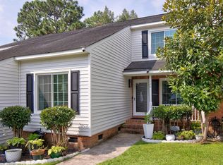124 N Lake Pointe Dr, Columbia, SC 29229