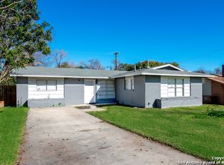 3735 Crossette Dr, San Antonio, TX 78228