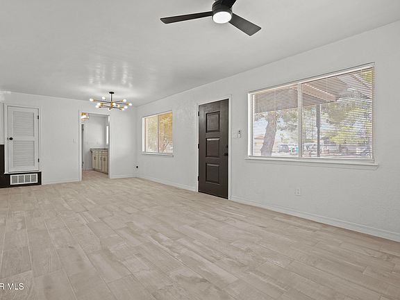5th image of 10736 Donna Marie Dr #2