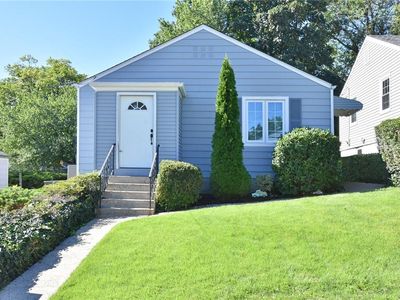 7 Floral Lane, Yonkers, NY, 10703