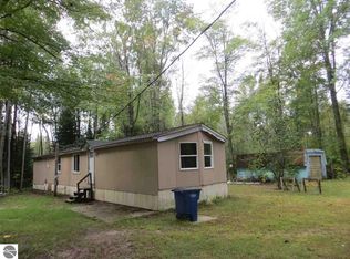 1571 W Greenwood Rd, Alger, MI 48610