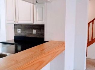 6 Hannah Ln, Morgantown, WV 26505