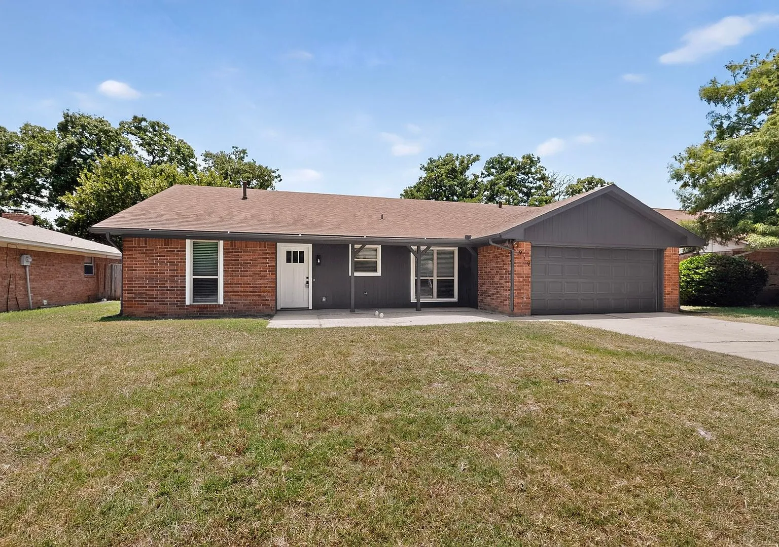 Newly Renovated Home In Grapevine Ready To Be Yours — Photo 3