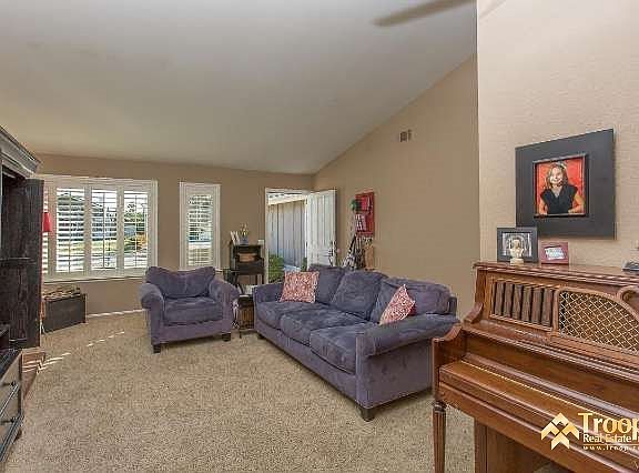 3rd image of 1779 Coachman Dr