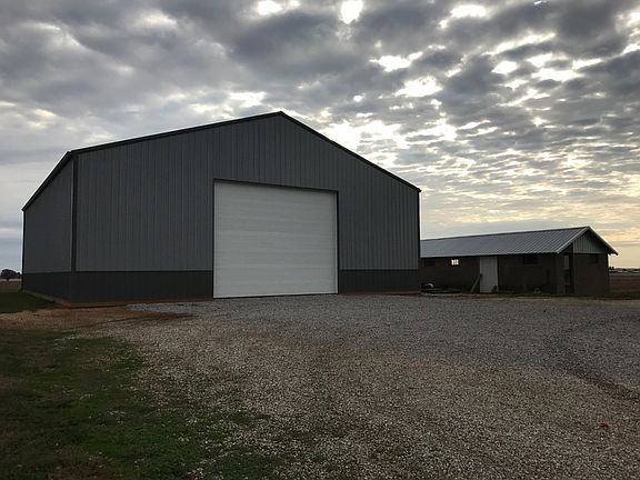 2nd image of 5451 5455th Hwy #68