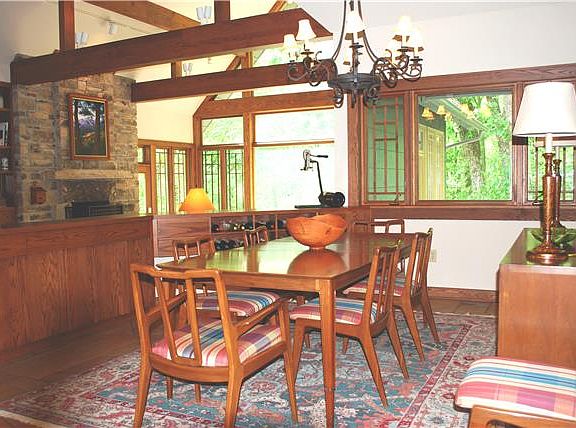 4th image of 134 Tomlinson Ln