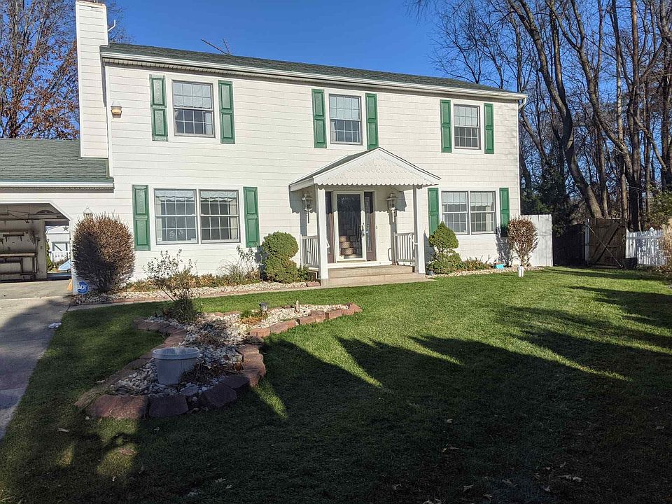 1st image of 23020 Kingston Ct