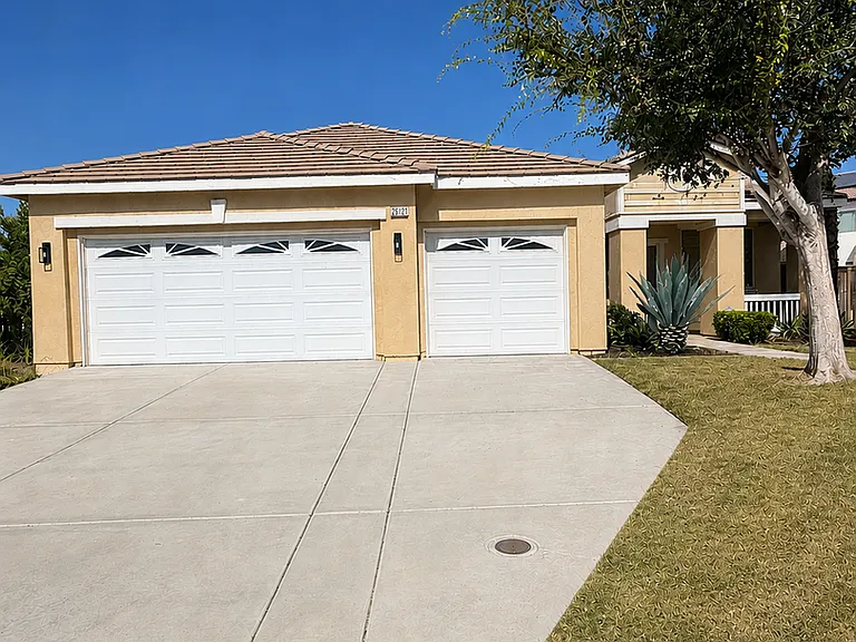 26121 Bogoso Ln — Photo 1