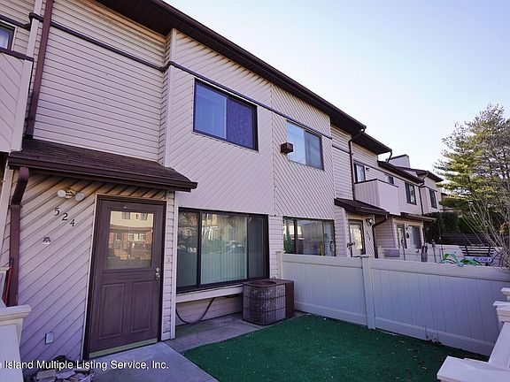 2nd image of 524 Lisk Ave