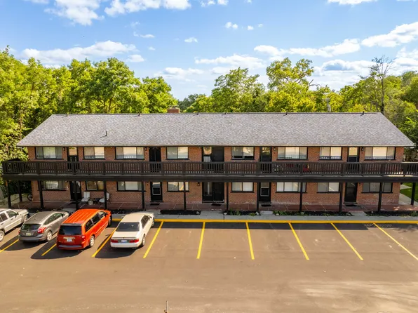 10612 Grand River Ave #5, Brighton, MI 48116