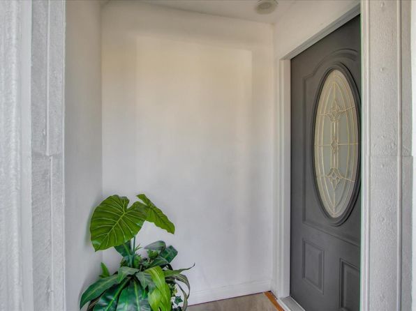 33168 Lake Superior Pl