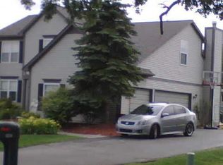 2481 Huntington Dr, Lake Orion, MI