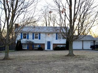 1450 W Knable Rd, Georgetown, IN 47122