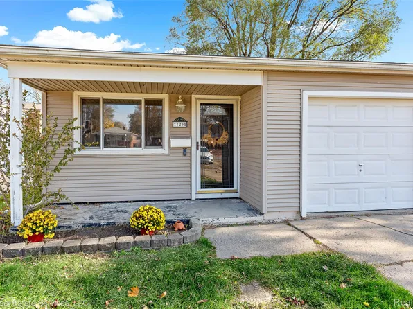 7235 Mortenview Dr, Taylor, MI 48180