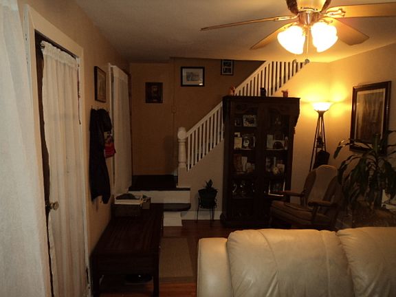 2nd image of 2620 W 98th Pl