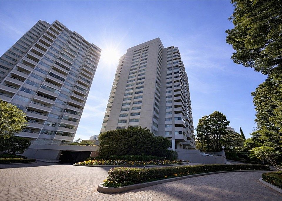 1st image of 865 Comstock Ave APT 16A