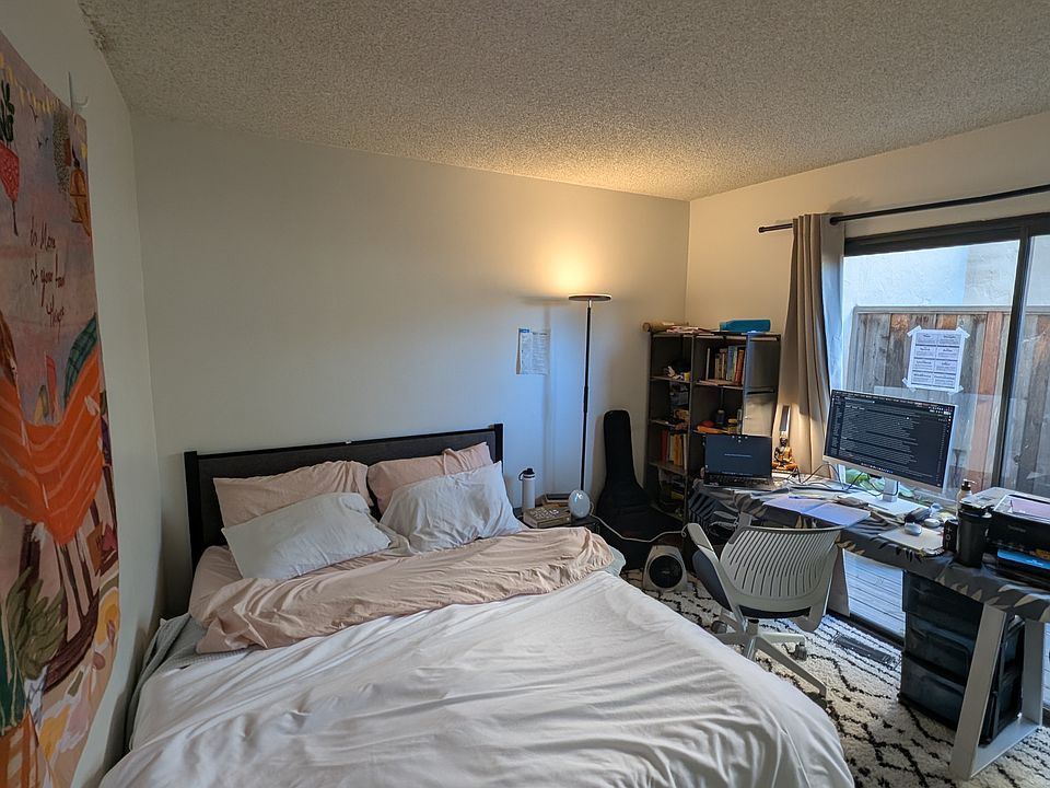 The room will come unfurnished