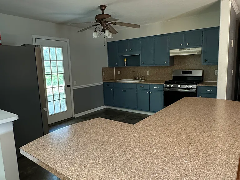 1119 Vesper Dr — Photo 4