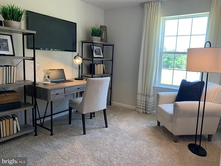 22 Whaler Dr — Photo 3