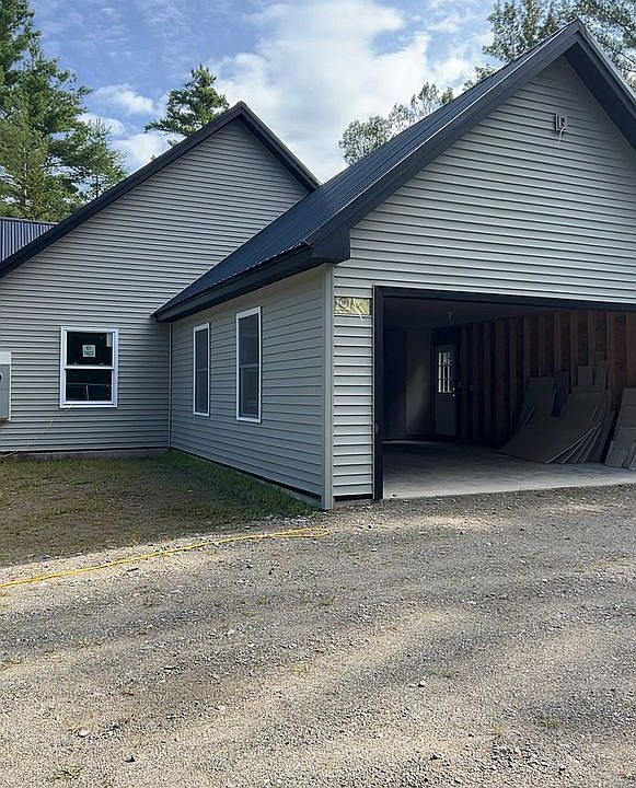 2nd image of 199 Bert Berry Rd
