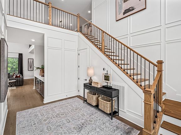 4th image of 7249 Woodruff Dr