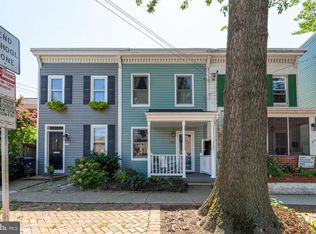 317 N West St, Alexandria, VA 22314