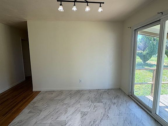 2nd image of 3630 Laverne Ave