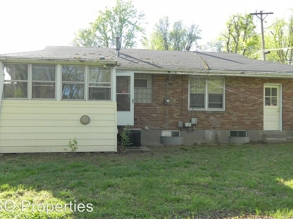2nd image of 9768 Colony Dr