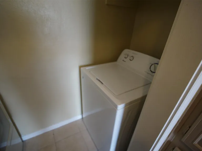 8263 Sands Point Dr #170 — Photo 6