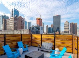 224 E 12th St #2A, New York, NY 10003